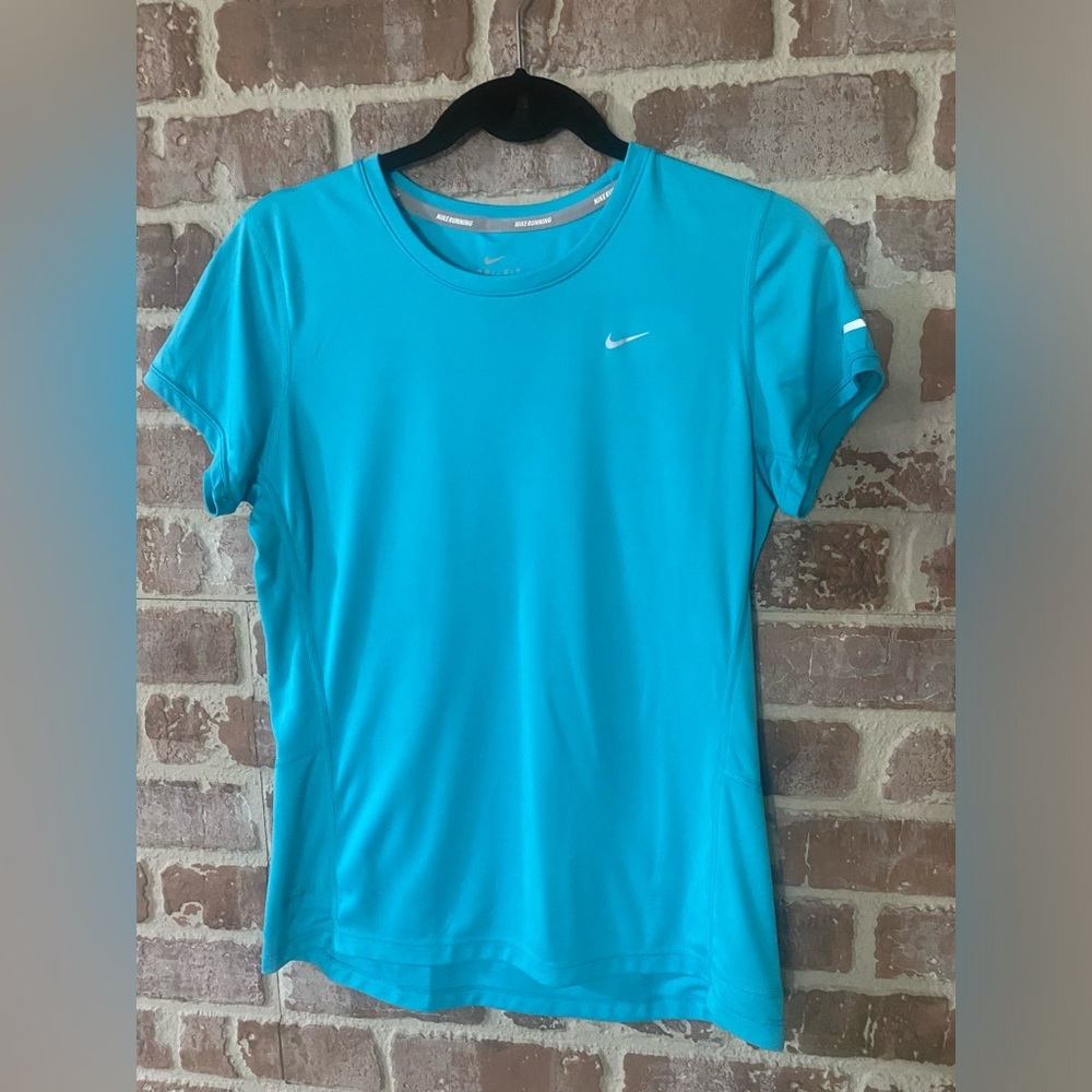 Nike Dri-Fit Blue Running Tee | Women's Short Sleeve Workout Top | Size M - Picture 3 of 9
